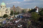 Сторонники президента Сербии Александра Вучича присутствуют на его предвыборном митинге &quot;Будущее Сербии&quot;